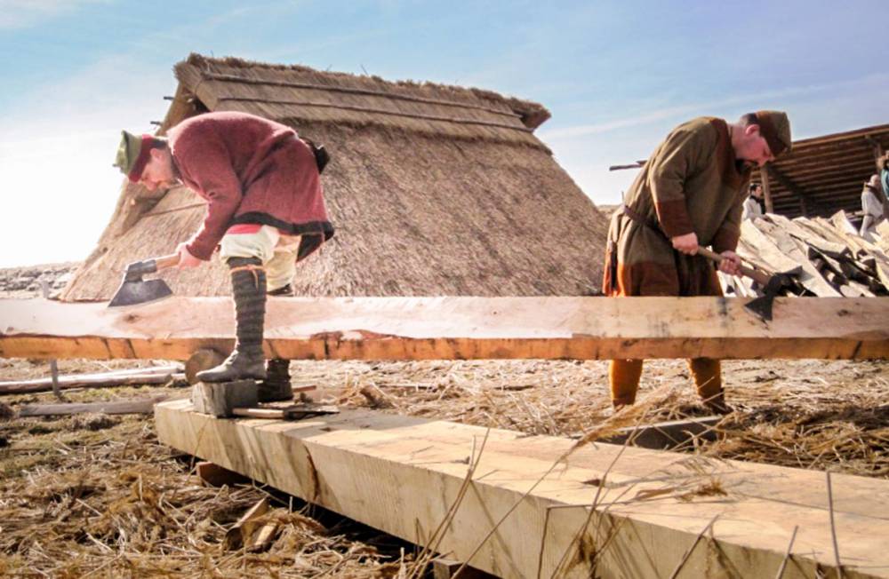 110312 Behauen-Bearbeitet